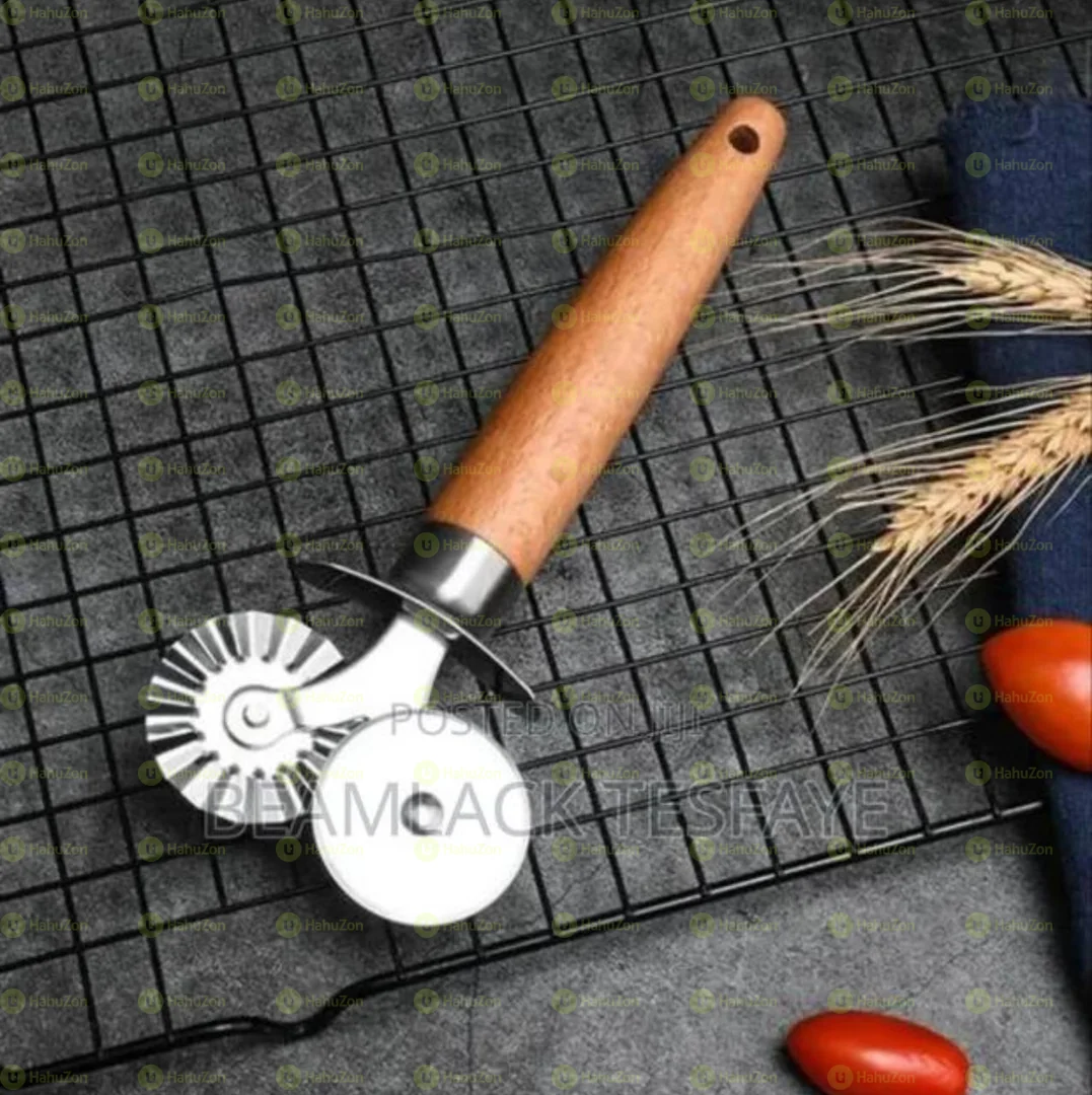 Stainless Steel Pizza Cutter