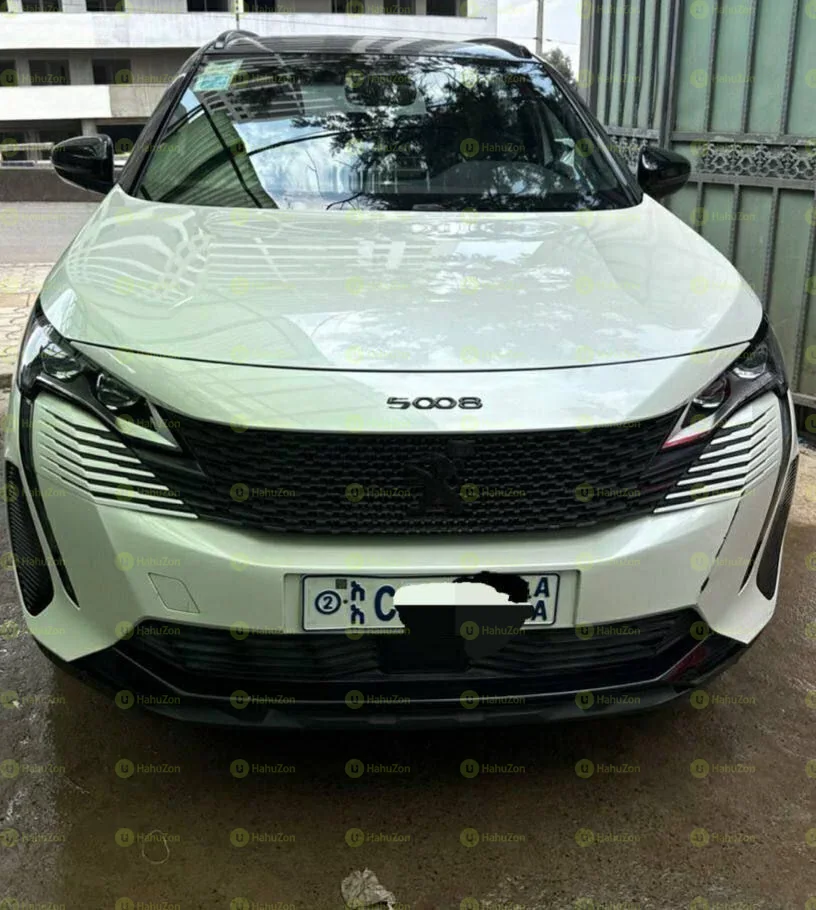 2022 Model-Peugeot 5008 GT line