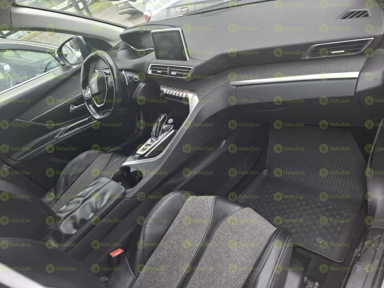 2017 Model-Peugeot 3008