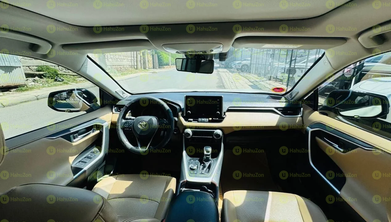 2021 Model-Toyota Rav4