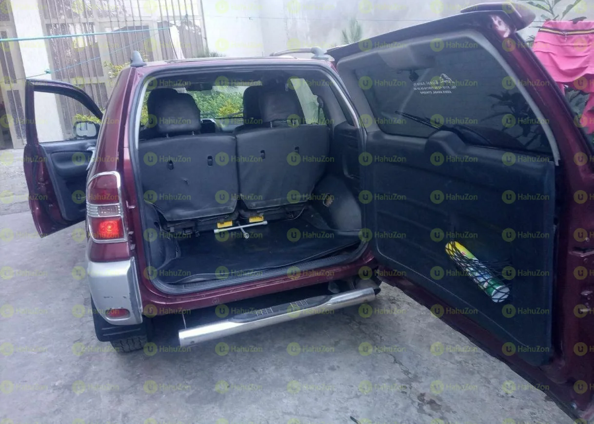 2005 Model-Toyota Rav4