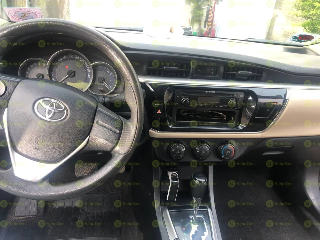 2014 Model-Toyota Corolla