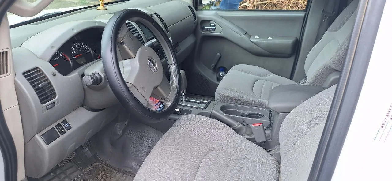 2012 Model-Nissan Frontier.Navara