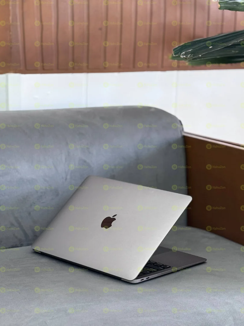 MacBook Air M1