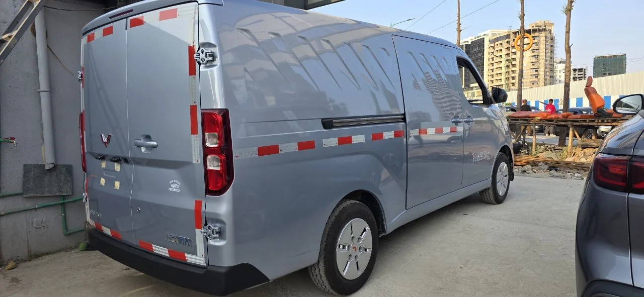 2025 Model- Wuling Cargo Van
