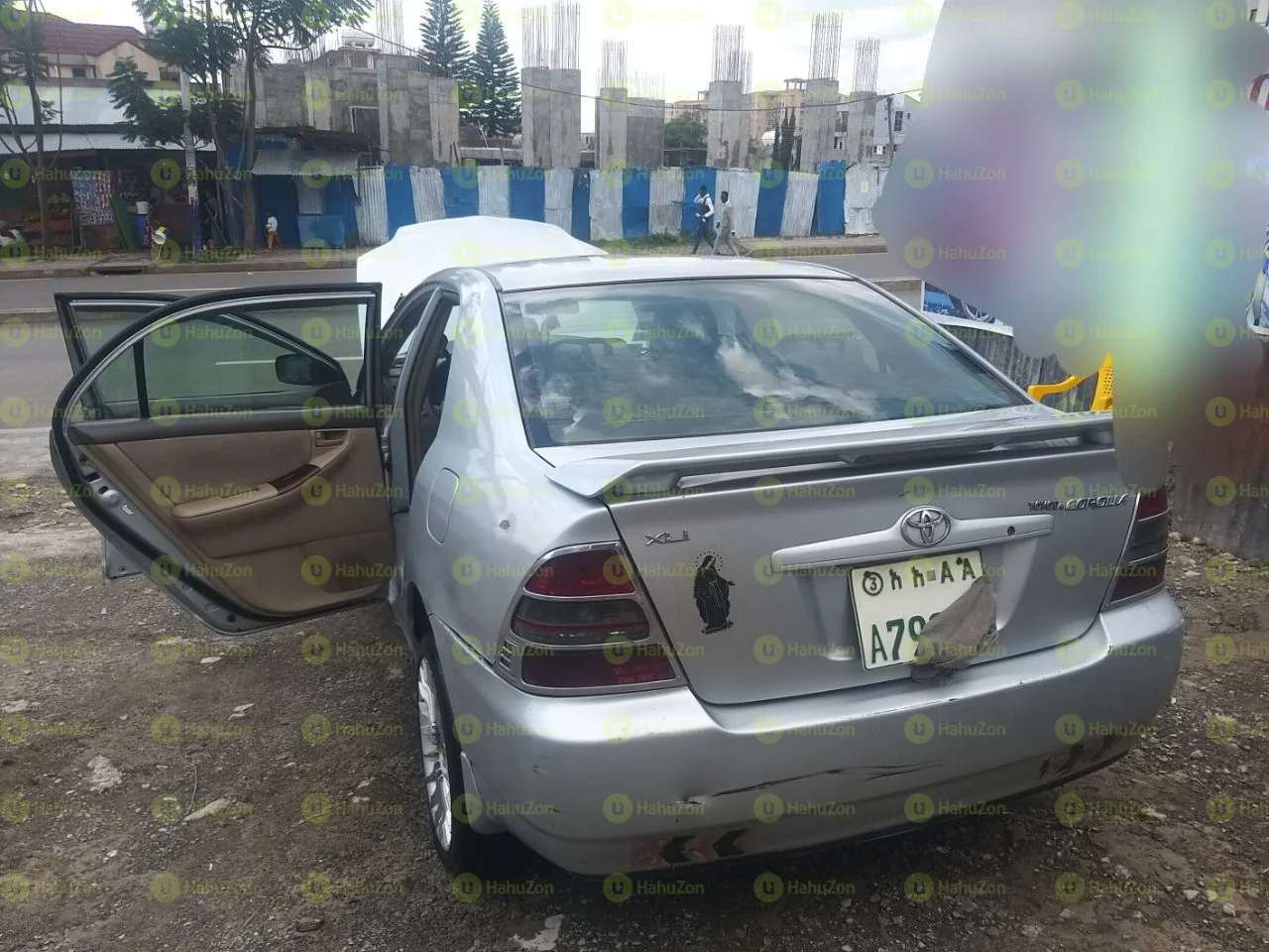 2003 Model-Toyota Corolla