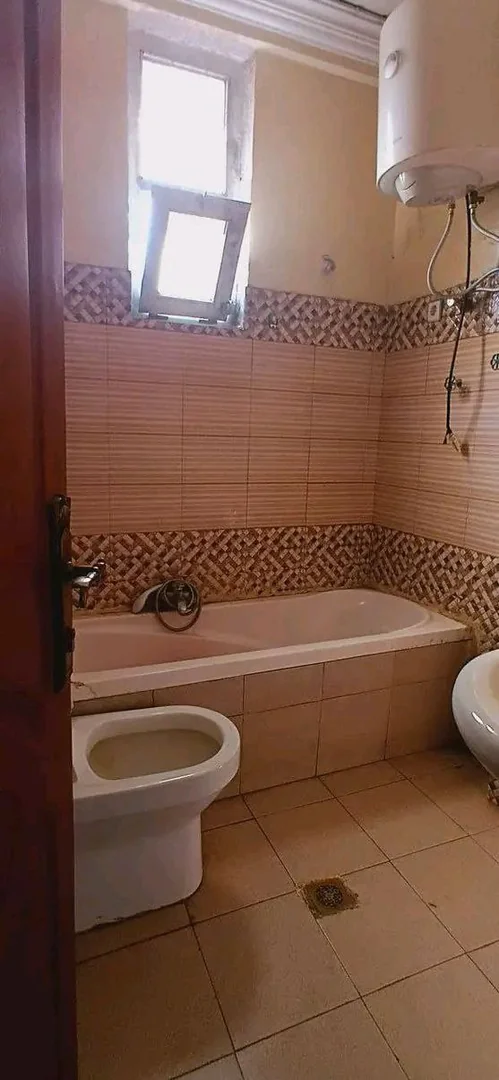 90 ካሬ የሚሸጥ ቤት በአያት