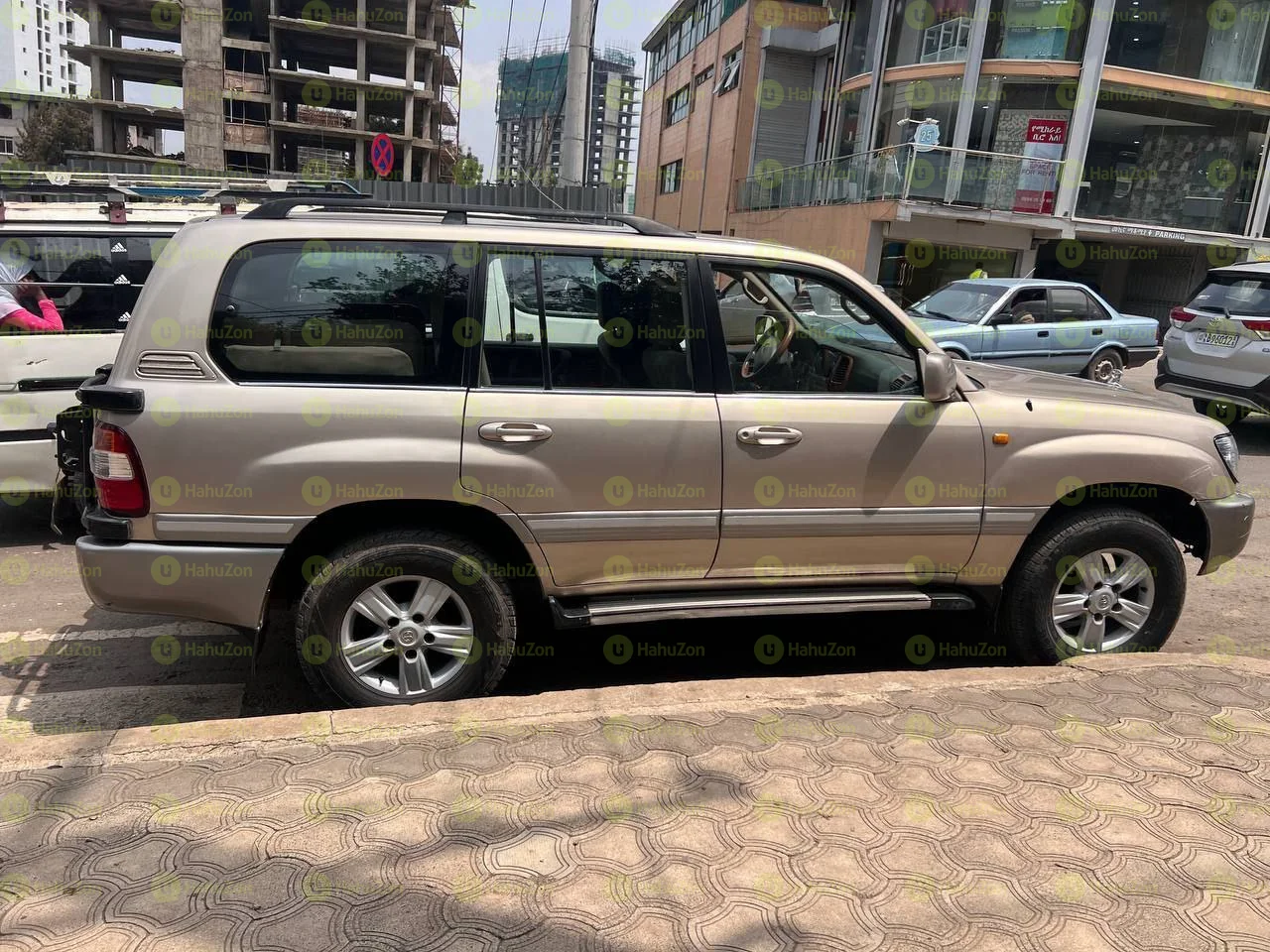 2004 Model-Toyota Landcruiser 1O5
