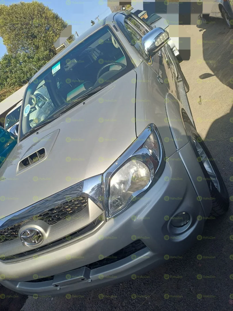 2010 Model-Toyota Double Cap