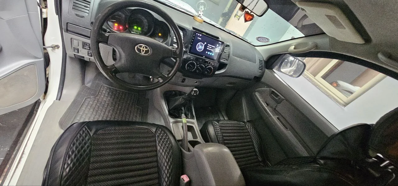 2008 Model-Toyota Hilux Extra Cup