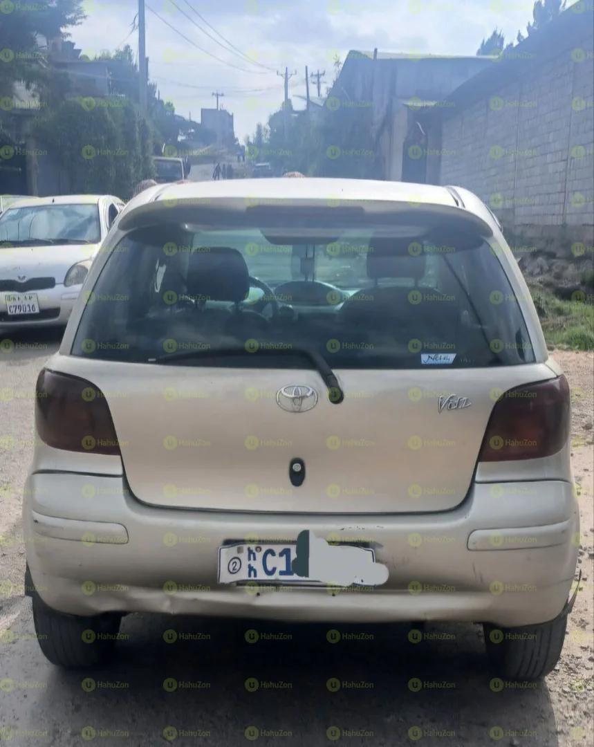 2002 Model-Toyota Vitz
