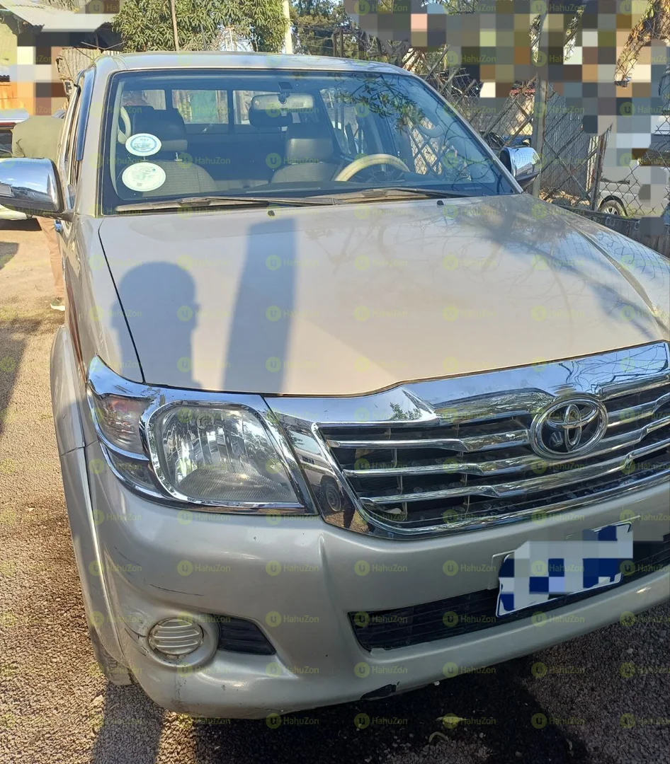 2014 Model-Toyota Vigo Double Cap