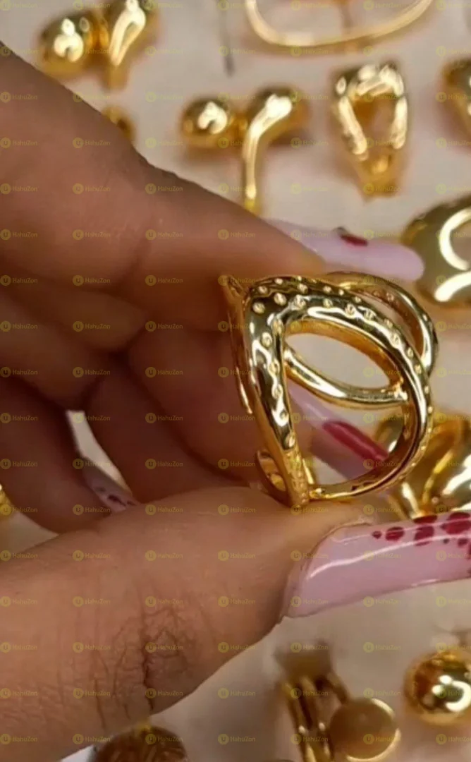 ፋሽን የሴቶች ቀለበቶጭ