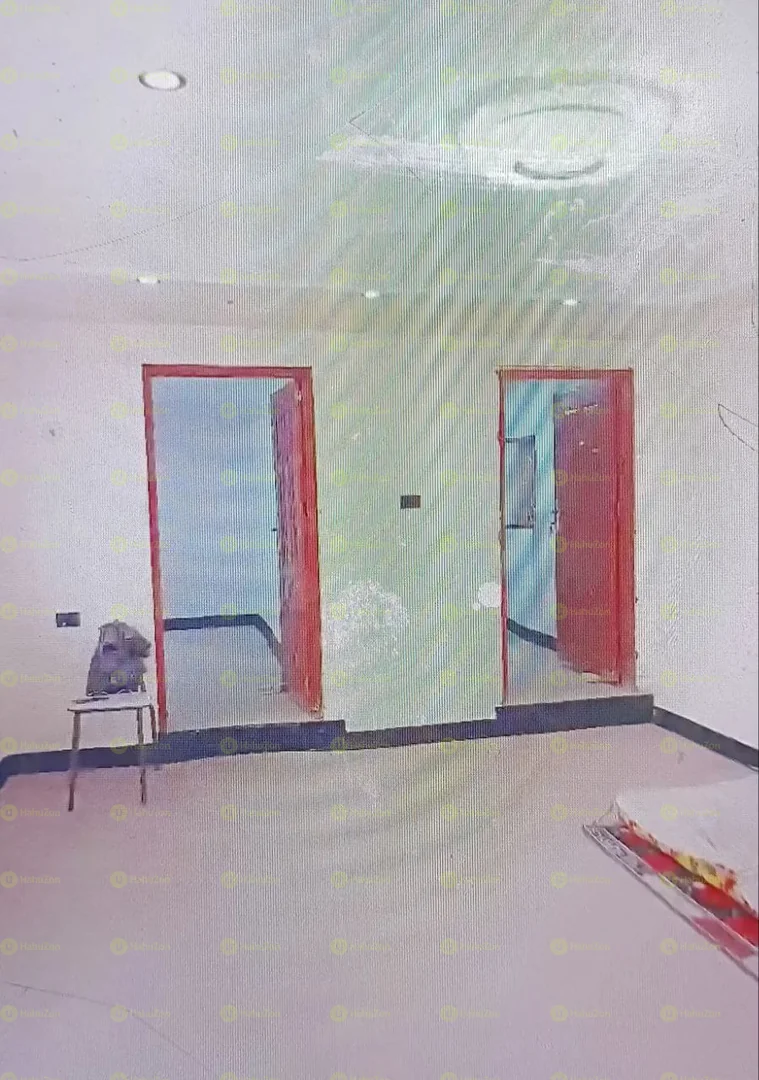 127 ካሬ የሚሸጥ ቤት በመገናኛ