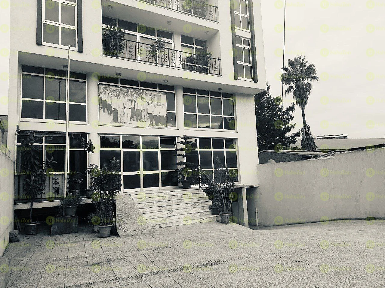 600 ካሬ የሚሸጥ G+6 ህንጻ በአፍሪካ ህብረት