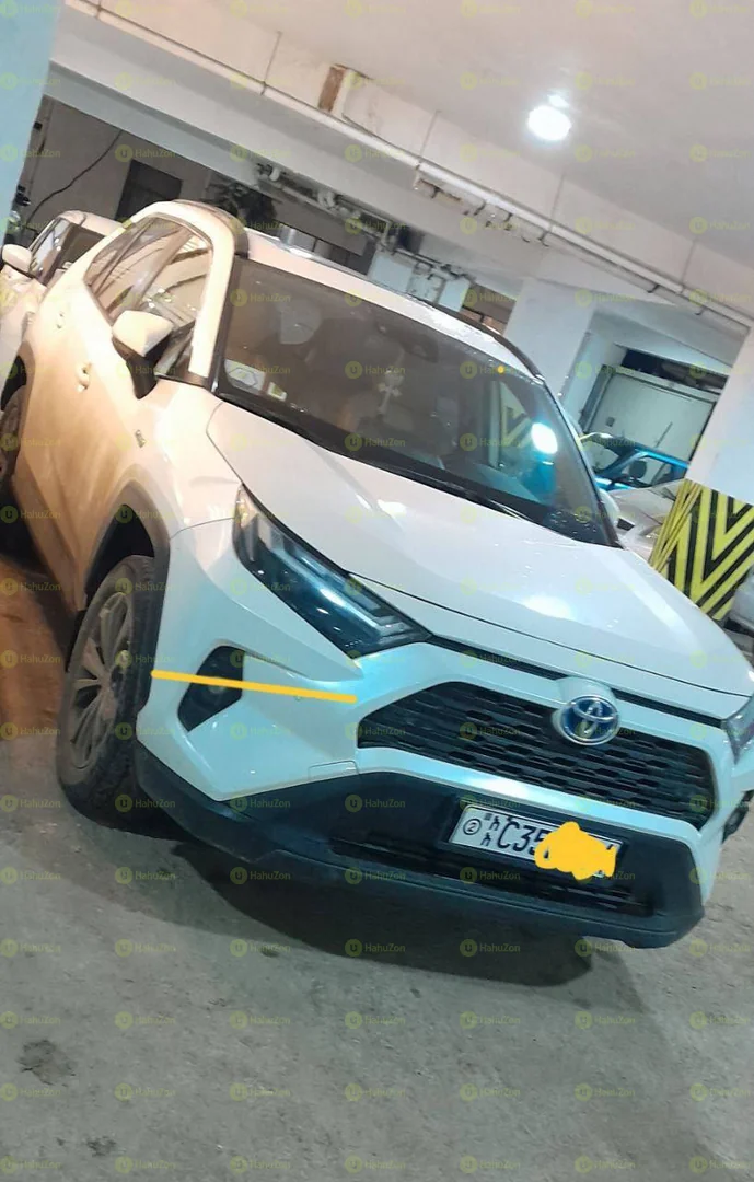 2022 Model-Toyota Rav4