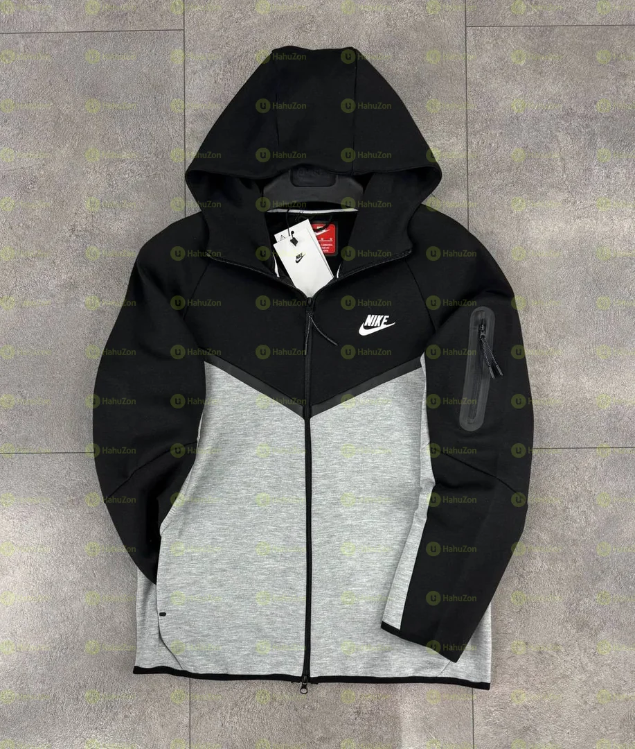 Nike Tech Men's Clothing