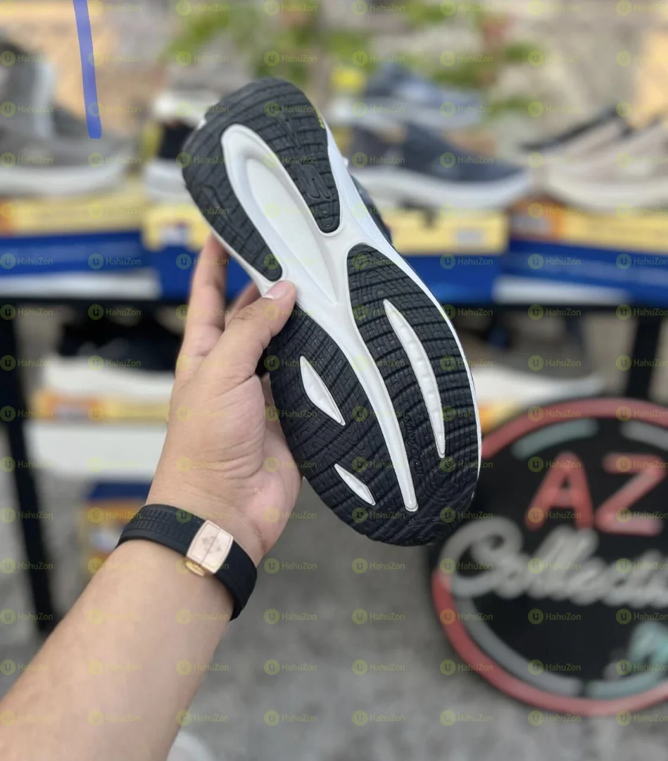 Sketchers Men's Shoes