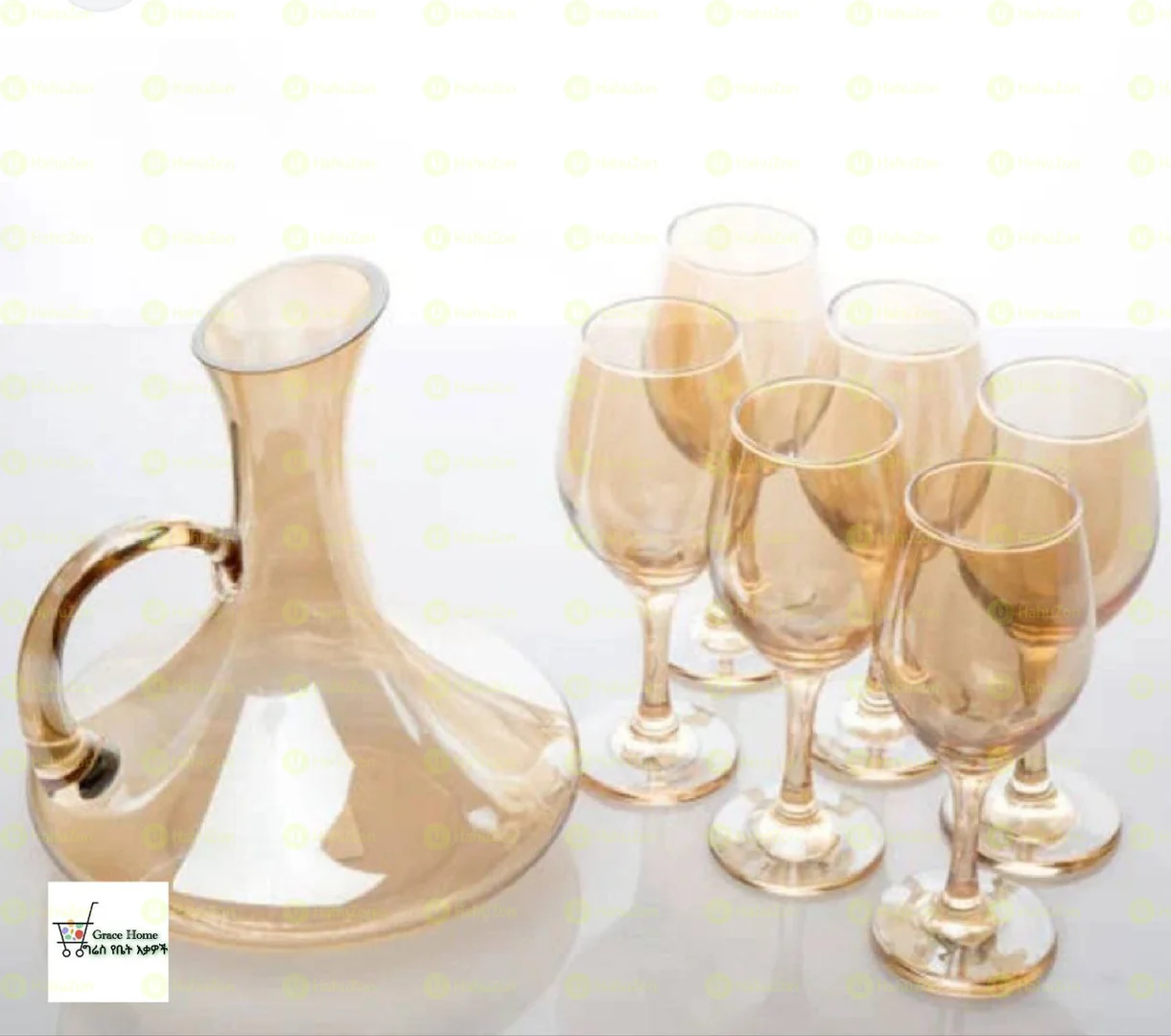 የተለያዩ መጠጥ ማቅረቢያ