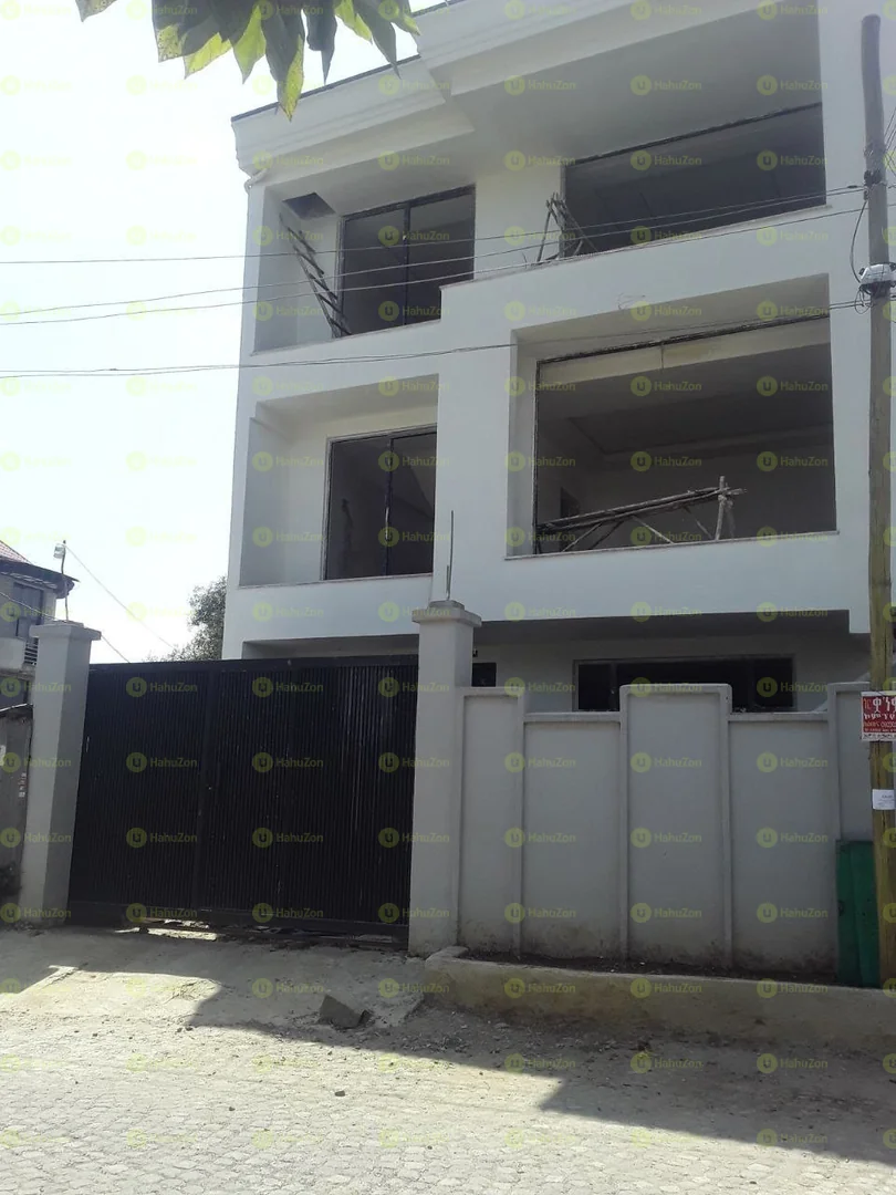 120 ካሬ የሚሸጥ G+2 ቤት በጃክሮስ