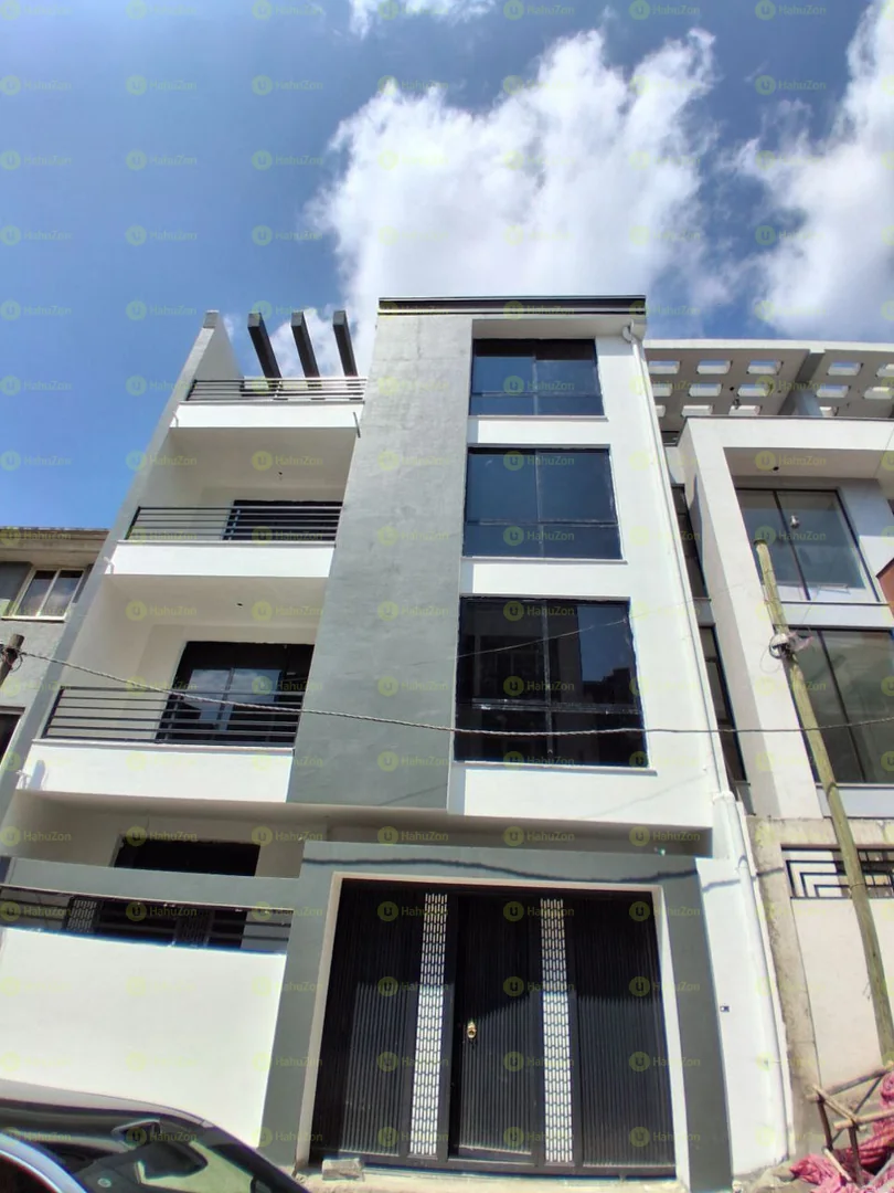 105 ካሬ የሚሸጥ ቤት ሰሚት ፍየል ቤት