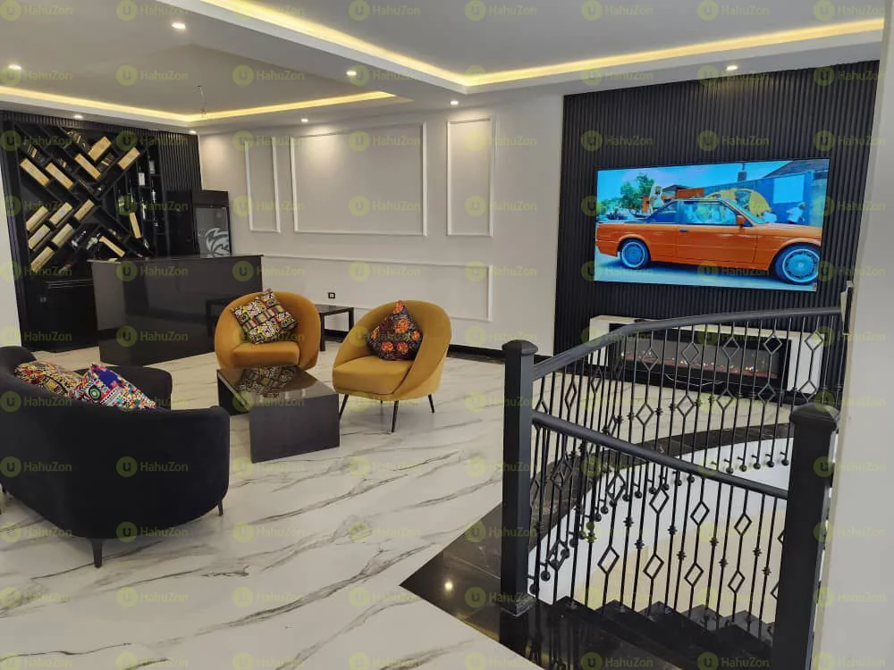 300 ካሬ የሚሸጥ G+2 በአያት