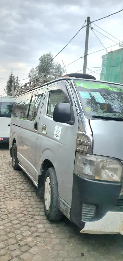 2007 Model-Toyota Hice Abadulla