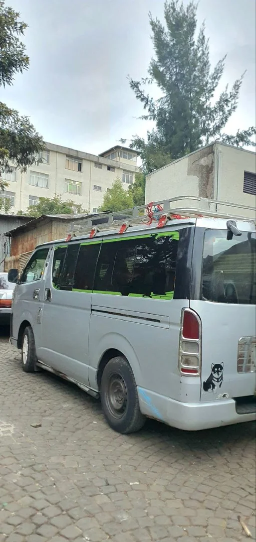 2007 Model-Toyota Hice Abadulla