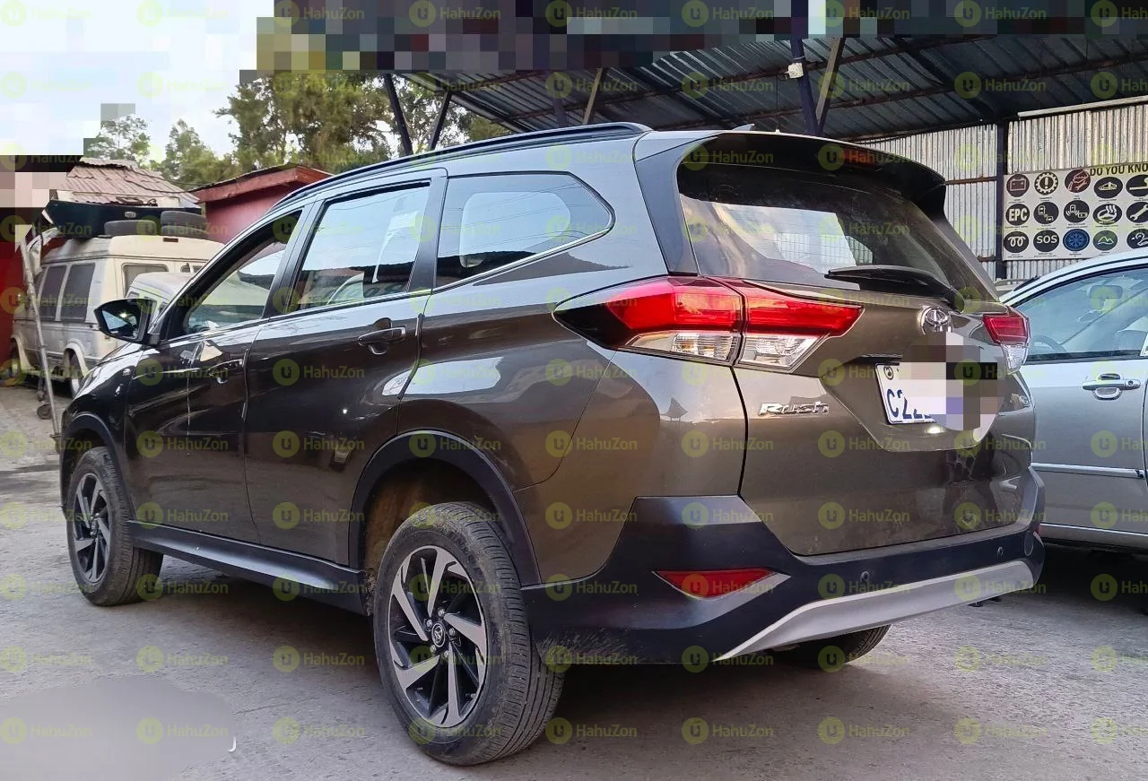 2022 Model-Toyota Rush G