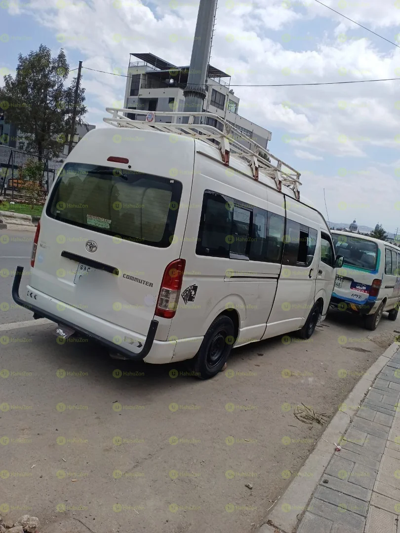 2012 Model-Toyota Highroof