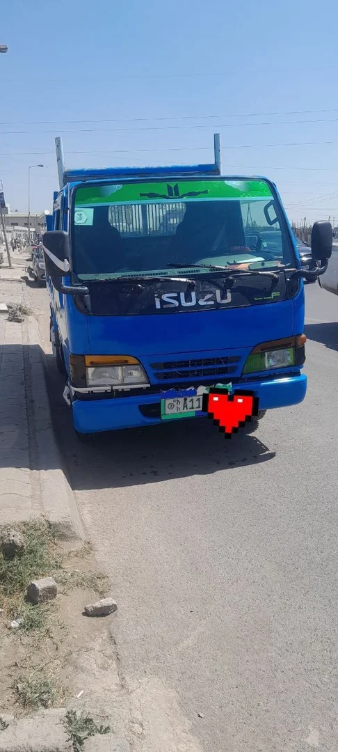 1999 Model-Isuzu