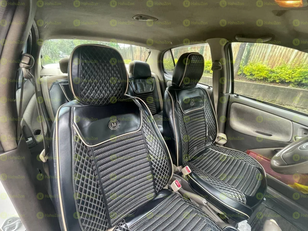 2005 Model-Toyota Platz