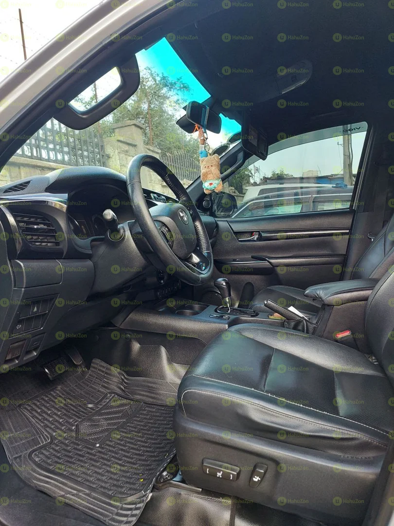 2020 Model-Toyota Hilux Revo