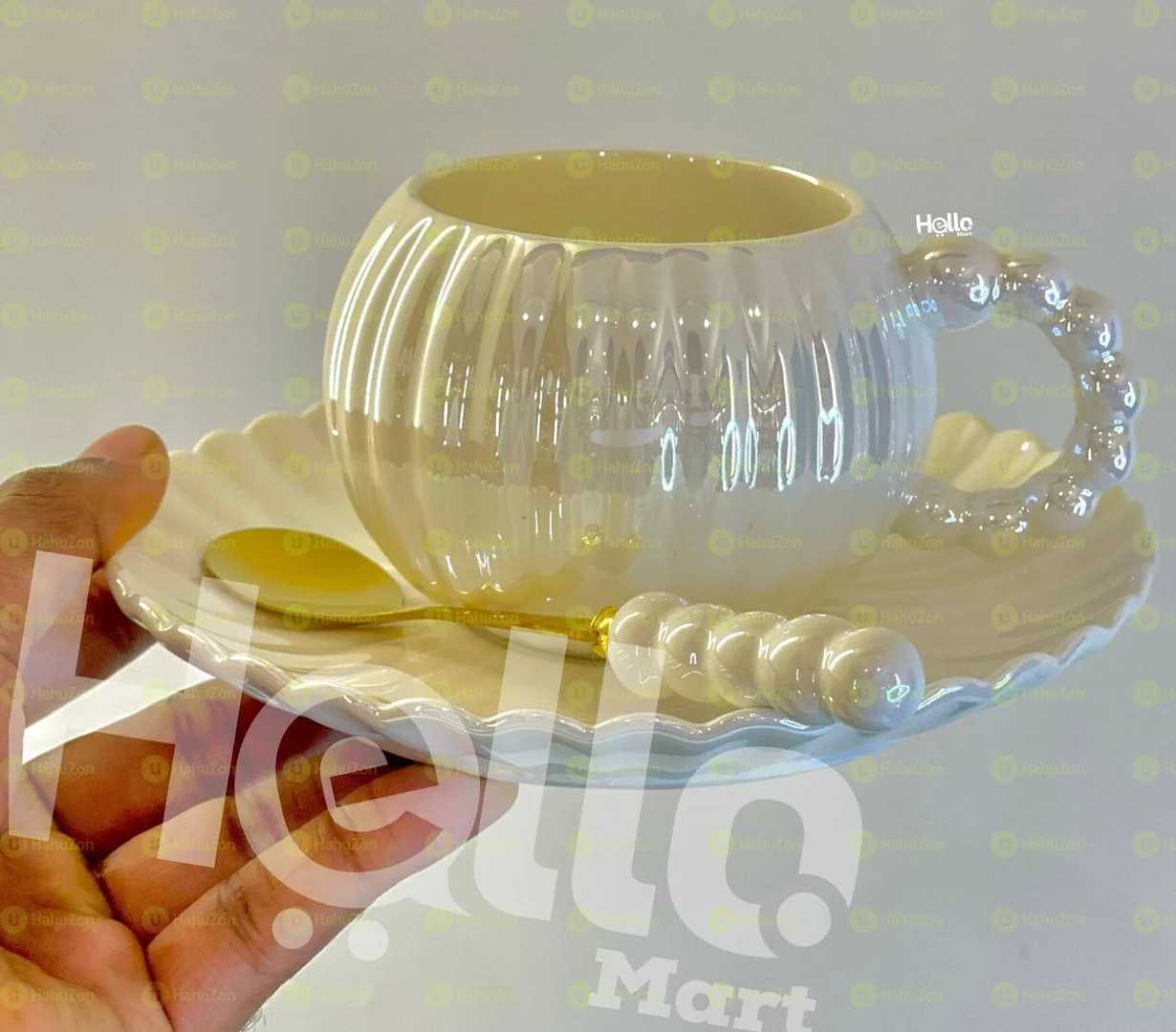 የቡና እንዲሁም ማኪያቶ ሲኒ