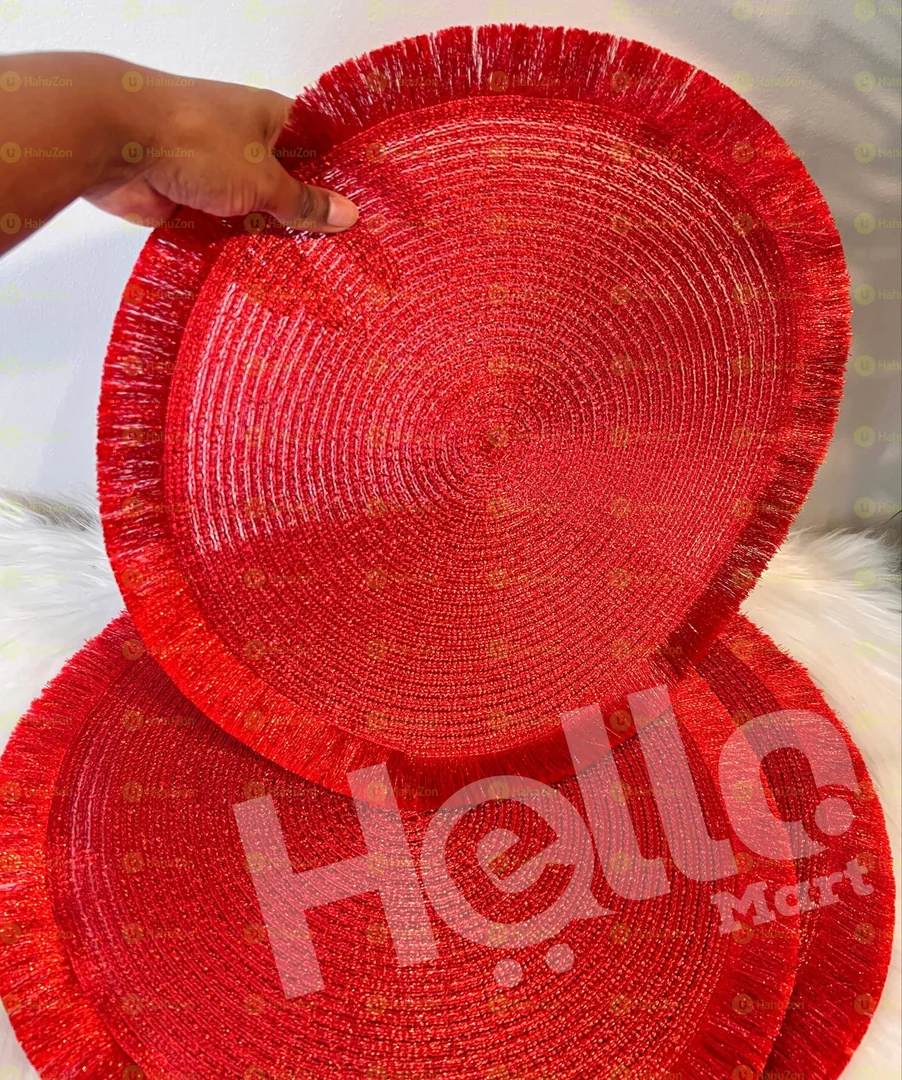 የጠረቤዛ ምንጣፍ