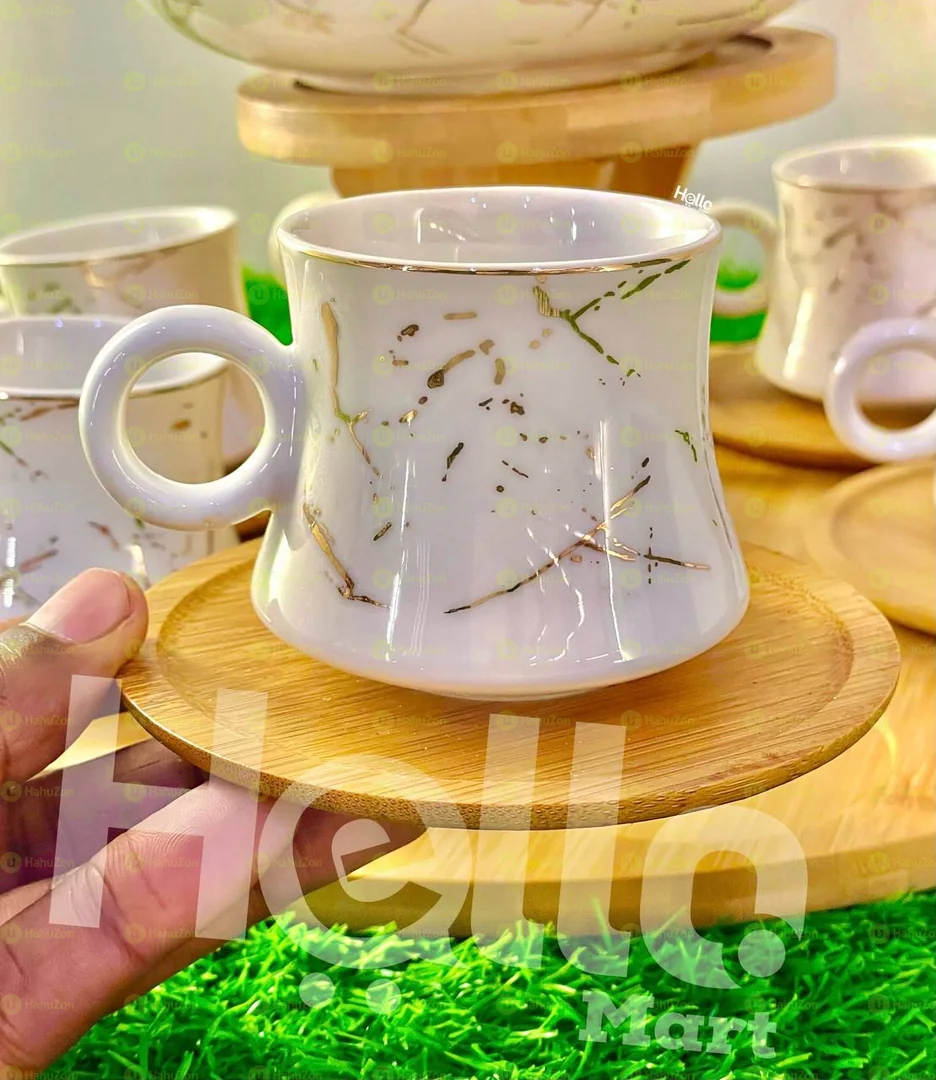 1 የቡና ማቅረቢያ እና 6 መጠጫ የቡና ሲኒዎች