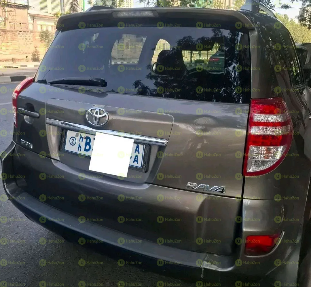 2012 Model-Toyota Rav4