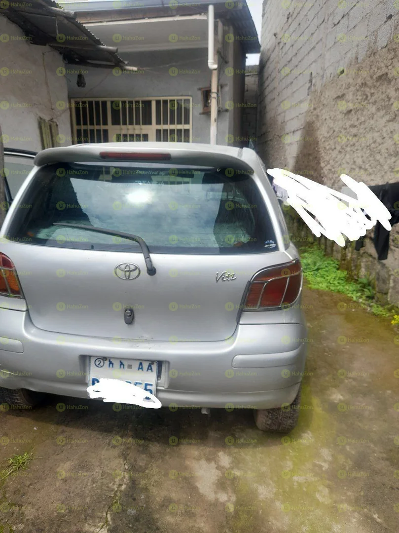 2002 Model-Toyota Vitz