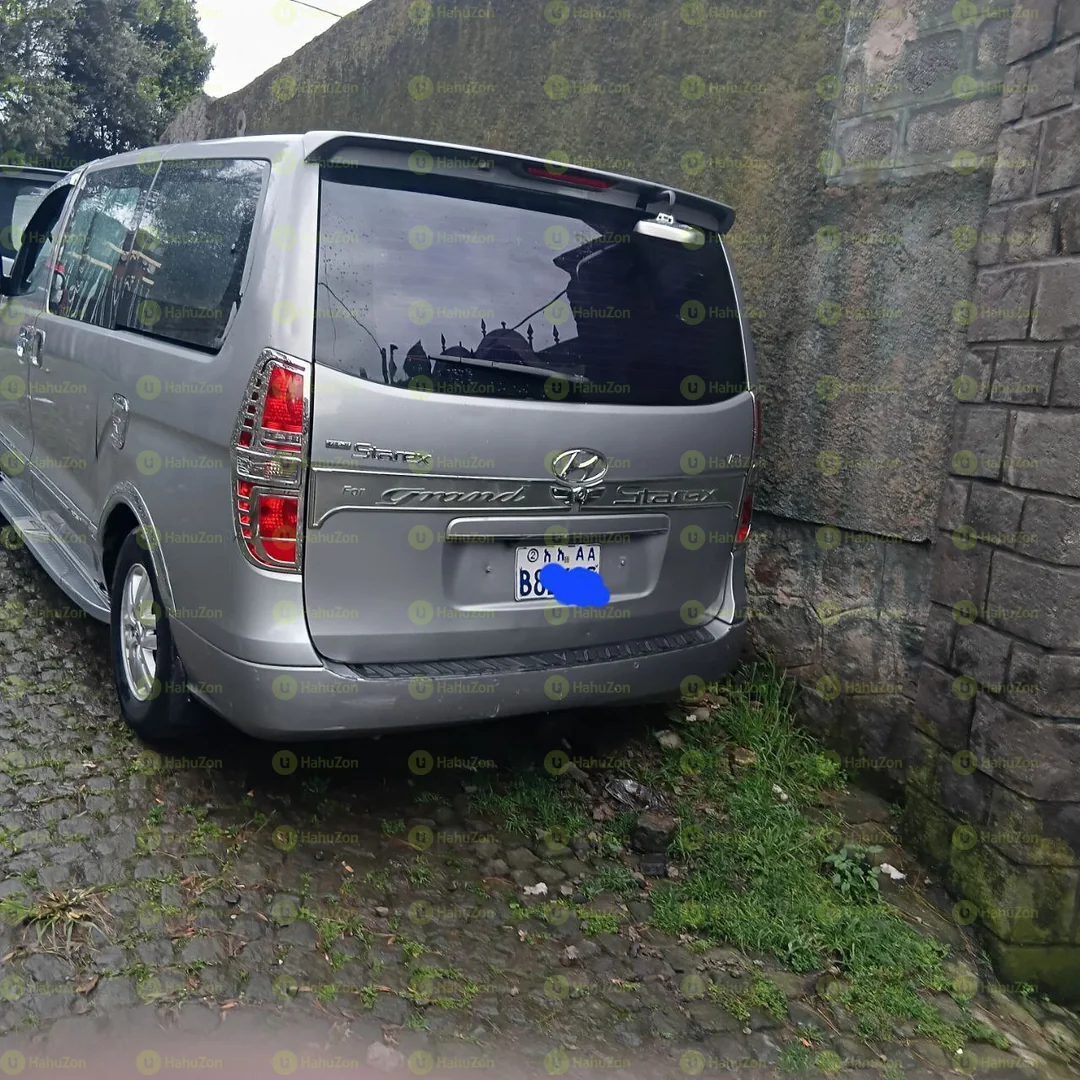 2015 Model-Hyundai Starex