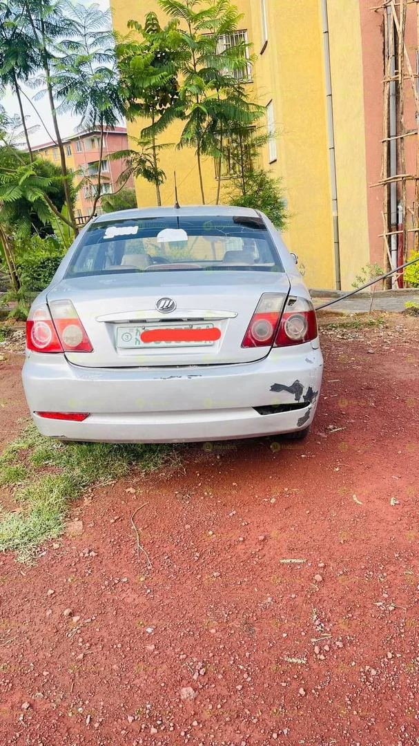 2008 Model-Lifan 520