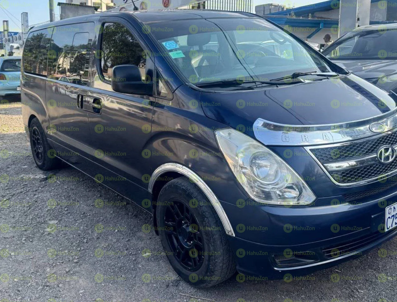 2010 Model-Hyundai Starex