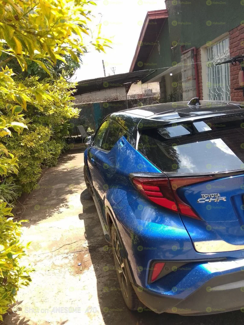 2021 Model-Toyota Ch-R