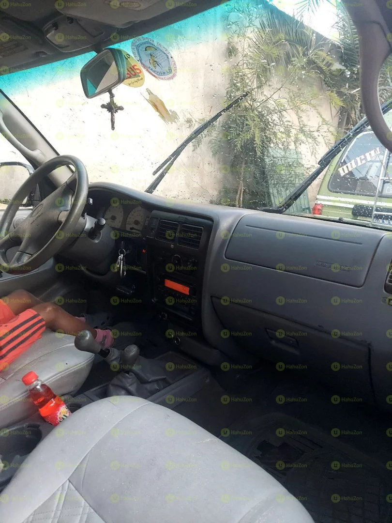 2003 Model-Toyota Tacoma