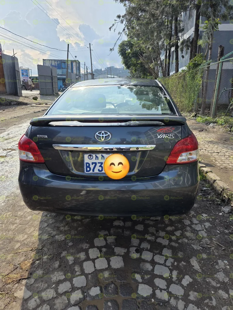 2012 Model-Toyota Yaris Belta