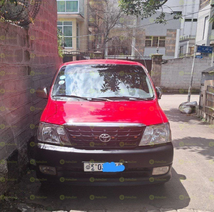 2007 Model-Toyota Hiace Half Van