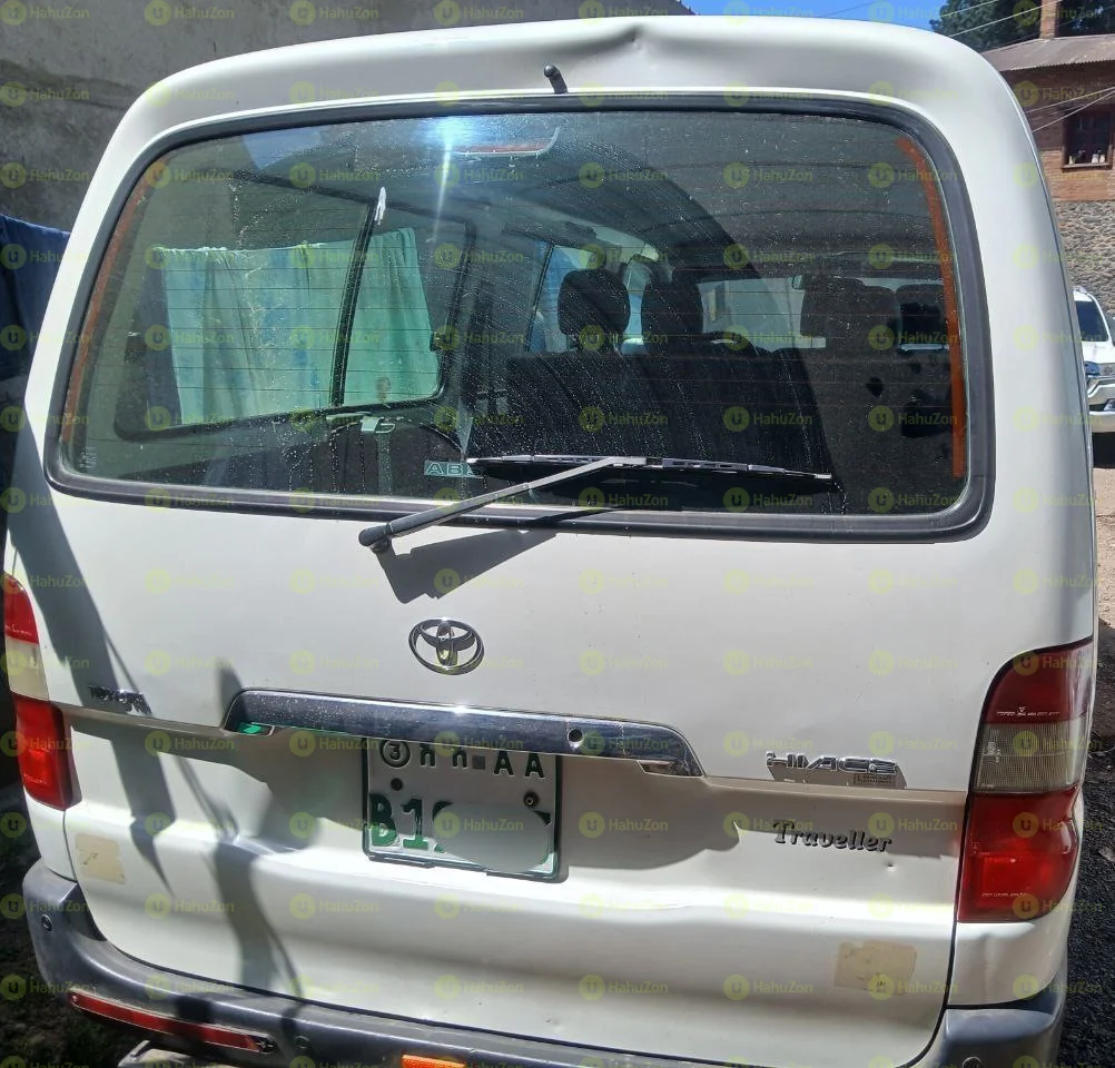 2011 Model-Toyota Hiace