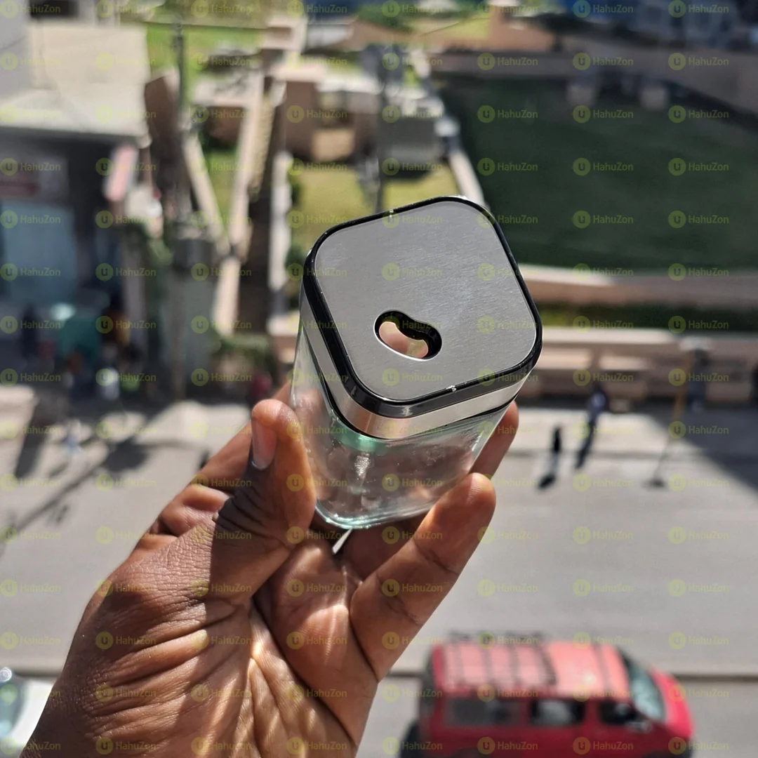 የደረቅና የፈሳሽ ነገሮች ማቅረቢያ