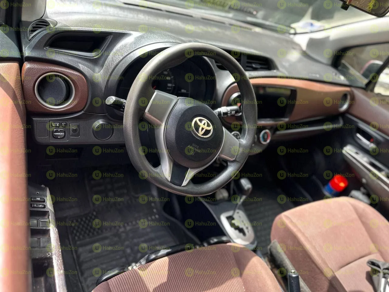 2011 Model-Toyota Yaris Compact