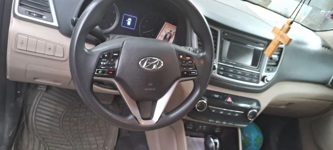 2017 Model-Hyundai Tucson