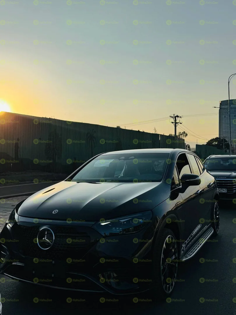 2024 Model-Mercedes-Benz EQE 500